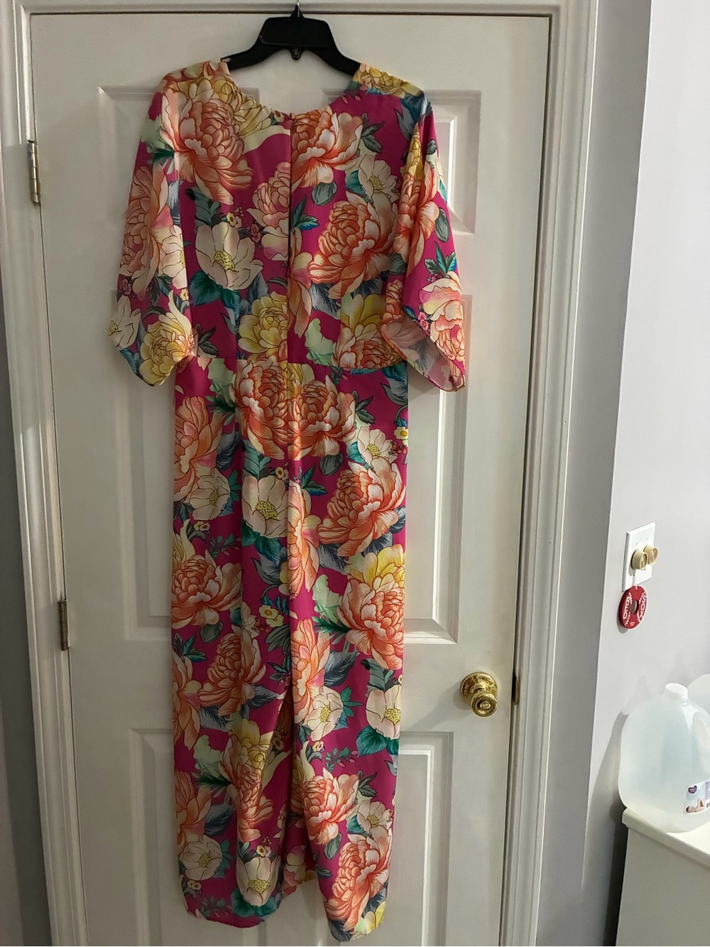 FARM Rio Pink Floral Maxi Jumpsuit with Flutter Sleeves STUNNING! - Picture 3 of 5